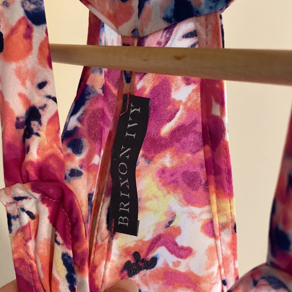 Selling two Briton Ivy tops together- $20 for both - Picture 4 of 8